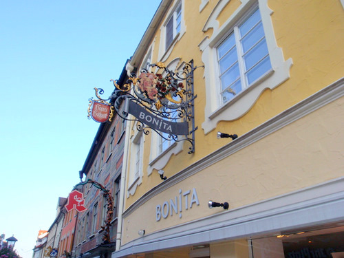 Shopkeeper Sign.